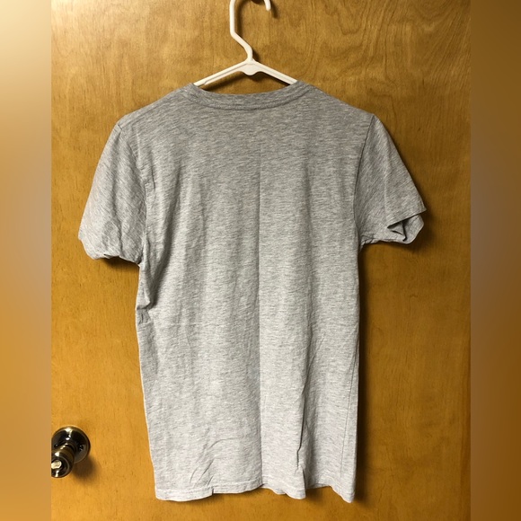 ⭐️Five $5 items for $15⭐️ Mens Marvel T-shirt - Picture 3 of 4